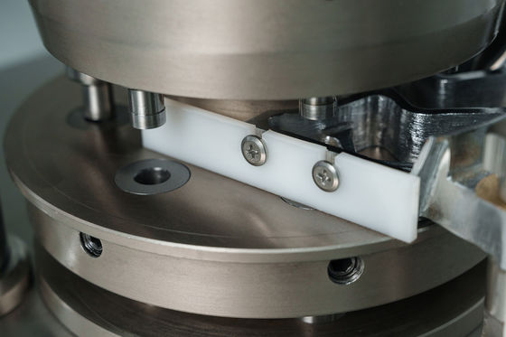 ZP5 Rotary Tablet Presss Machine Gravity Feeder GMP standard поставщик
