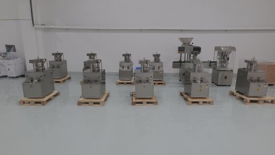 TIANHE Touch Screen Control GMP Design Stainless Steel Lab Tablet Press Machine for Pharmaceutical and Chemical Industries поставщик